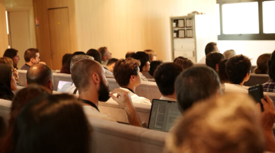 fUSbrain_carrousel_2025